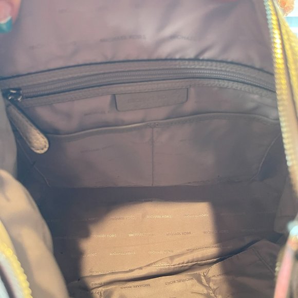 Michael Kors Lupita Should Hobo Bag in Grey - Picture 4 of 7